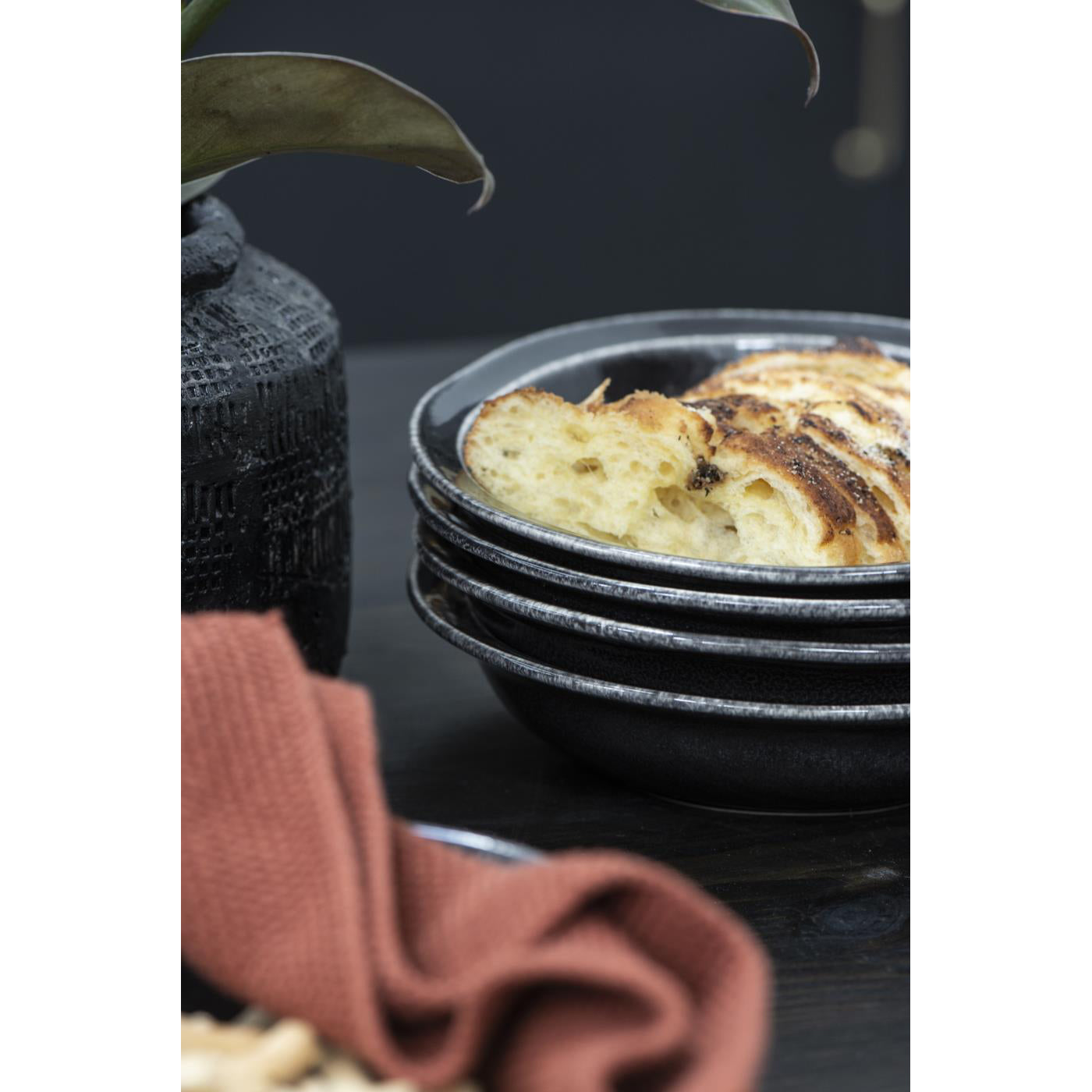 Plato de Sopa Dunes Antique Black 20 cm