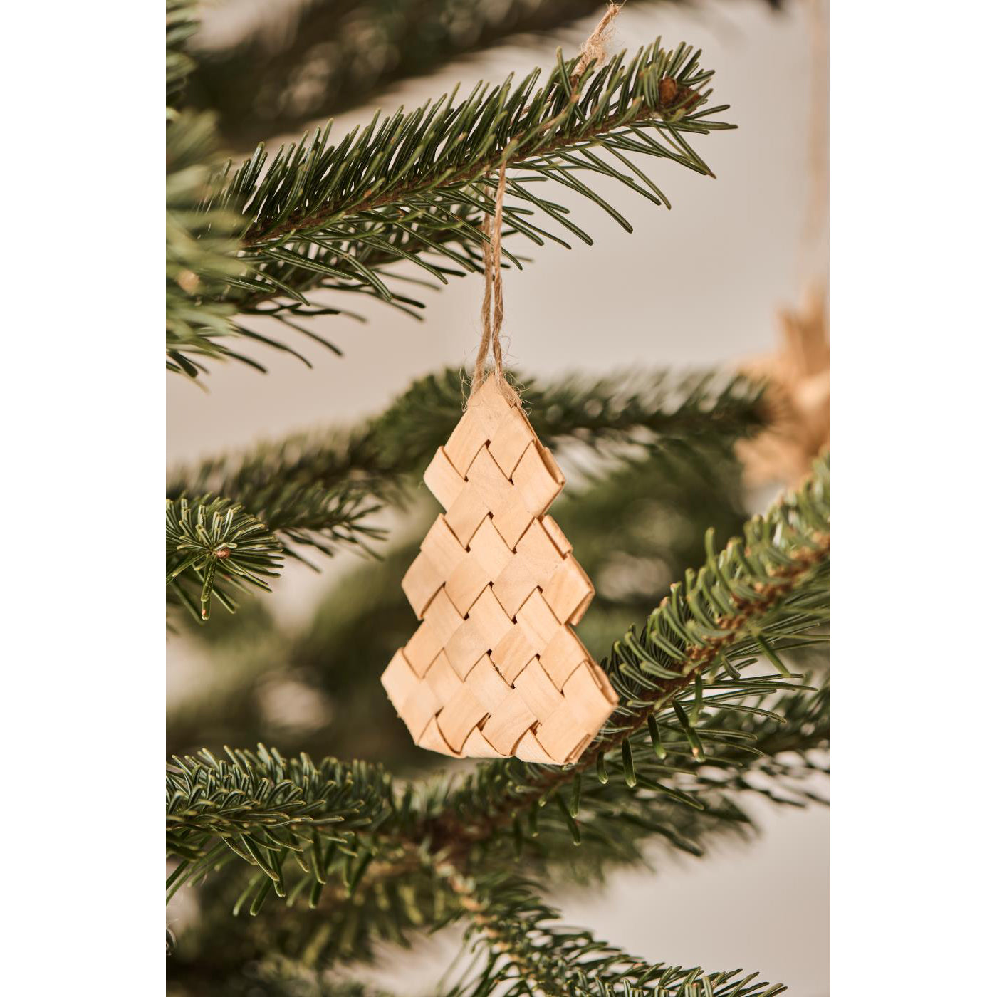 Arbol Navideño Colgante Trenzado de Madera Small 