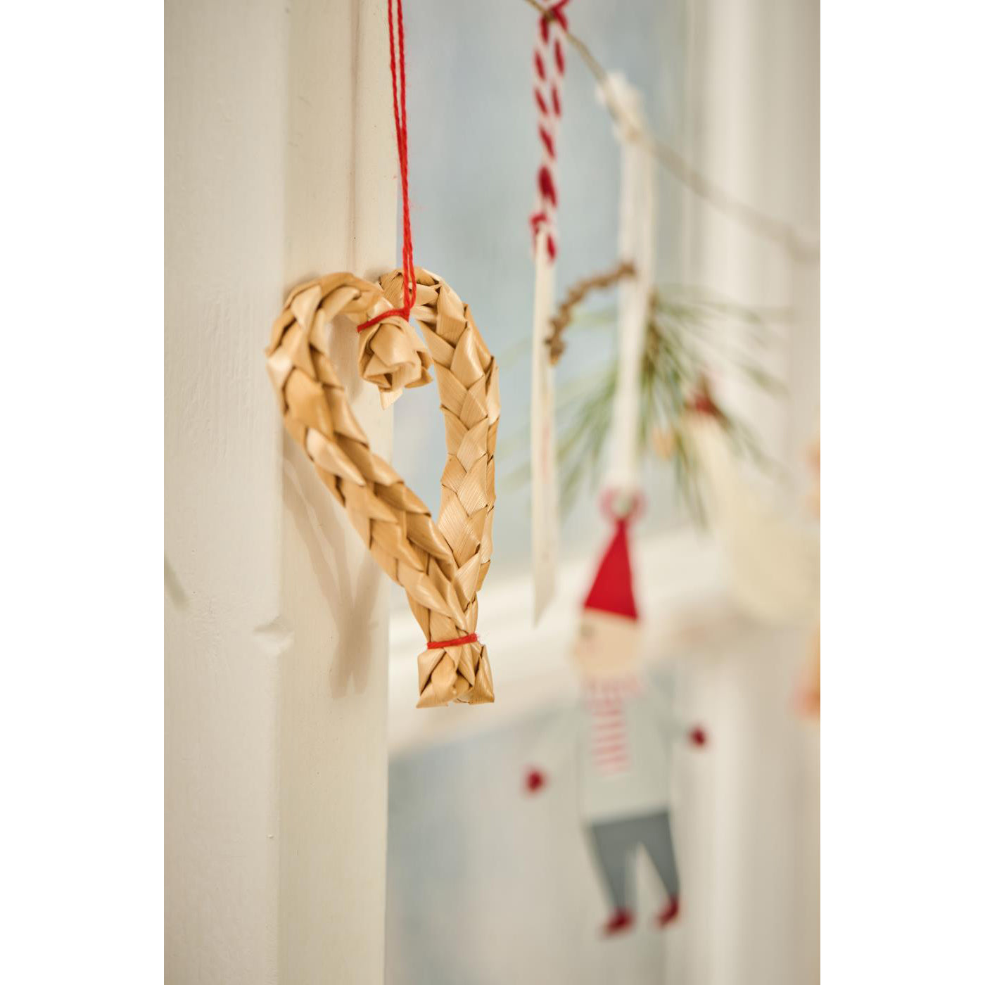Corazon Navideño Colgante Hilo Rojo