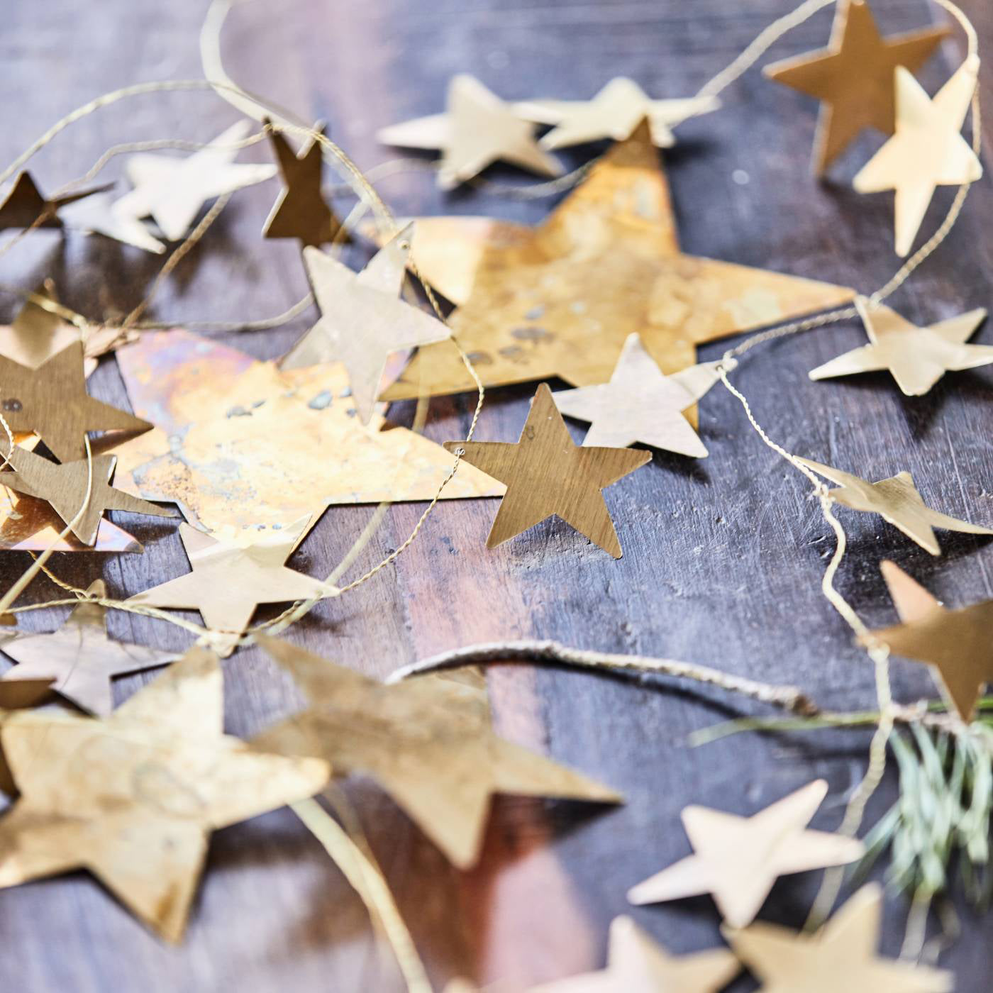 Cinta Adornos Estrellas de Latón