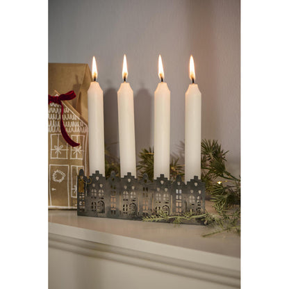 Candelabro Cuádruple Gris Fachada de Casas