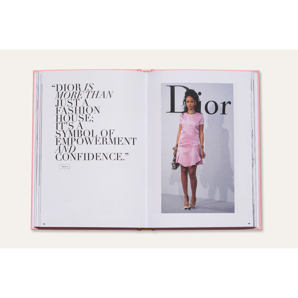 Libro The Essence of Dior