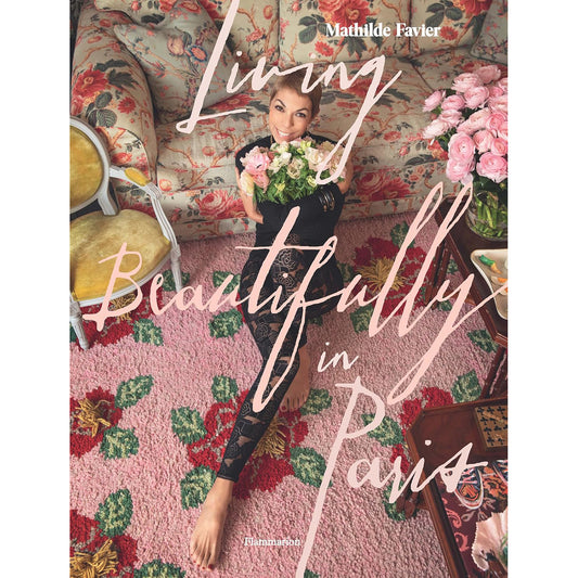 Libro Living Beautifully in Paris